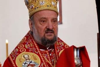 Kačavenda zaražen koronom, u teškom stanju prebačen u Beograd Kačavenda zaražen koronom, u teškom stanju prebačen u Beograd