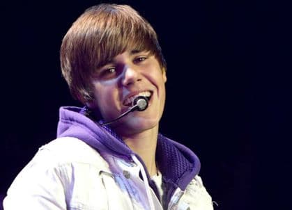 Džastin Biber napadnut u Dubaiju Džastin Biber napadnut u Dubaiju