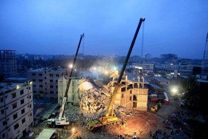 Više od hiljadu mrtvih u ruševinama zgrade u Daki Više od hiljadu mrtvih u ruševinama zgrade u Daki