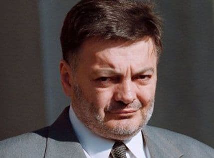 Beograd: Pretučen Milovan Bojić bivši ministar zdravlja Srbije Beograd: Pretučen Milovan Bojić bivši ministar zdravlja Srbije