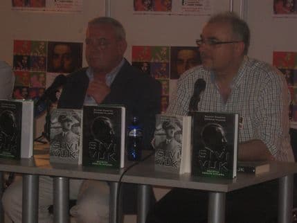 VILIJAMS: Pobjednici pisali istoriju, Hitler umro prirodnom smrću u Argentini VILIJAMS: Pobjednici pisali istoriju, Hitler umro prirodnom smrću u Argentini