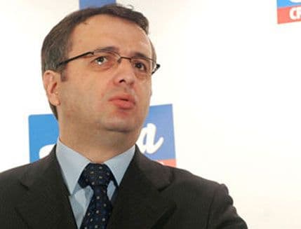 DANILOVIĆ: "Bože pravde" je naša, statutom određena, a DF je prihvatio "Odu radosti", himnu EU DANILOVIĆ: "Bože pravde" je naša, statutom određena, a DF je prihvatio "Odu radosti", himnu EU