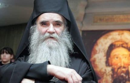 Amfilohije: Crnu Goru svode na fildžan državu, Srbiju na Beogradski pašaluk Amfilohije: Crnu Goru svode na fildžan državu, Srbiju na Beogradski pašaluk