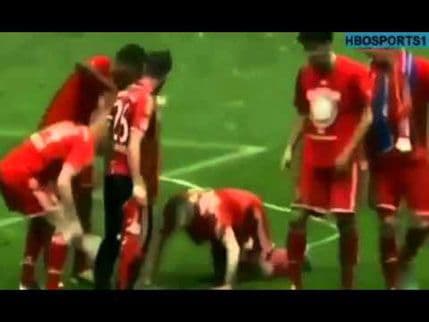 VIDEO: Riberi i Botaeng ne govore zbog piva VIDEO: Riberi i Botaeng ne govore zbog piva