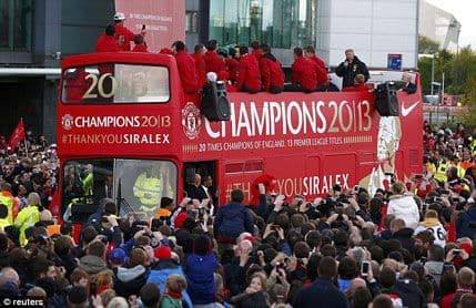 VIDEO: "Đavoli" paradirali Mančesterom VIDEO: "Đavoli" paradirali Mančesterom