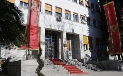 DPS i SDP: Nepojavljivanje poslanika DF-a je prikupljanje političkih poena DPS i SDP: Nepojavljivanje poslanika DF-a je prikupljanje političkih poena