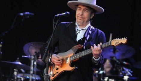 Bob Dilan i zvanično počasni član Američke akademije umjetnosti Bob Dilan i zvanično počasni član Američke akademije umjetnosti