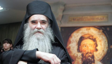 Amfilohije: Irinej ishitreno reagovao kad se ogradio od mojih stavova Amfilohije: Irinej ishitreno reagovao kad se ogradio od mojih stavova