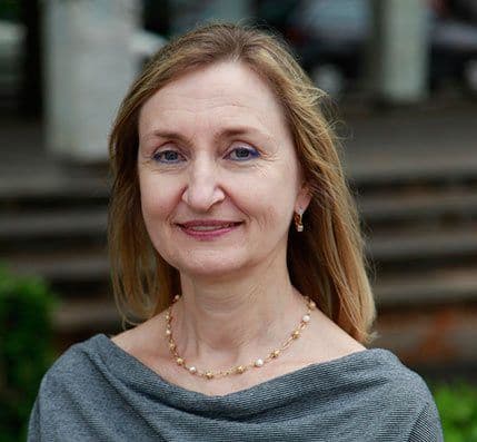 Vršnjačko nasilje je problem kojem nismo dorasli Vršnjačko nasilje je problem kojem nismo dorasli