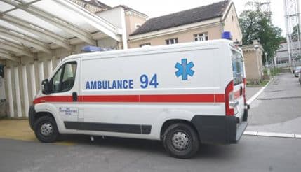 Beograd: Djevojka teško povrijeđena, mladić joj pucao u glavu Beograd: Djevojka teško povrijeđena, mladić joj pucao u glavu