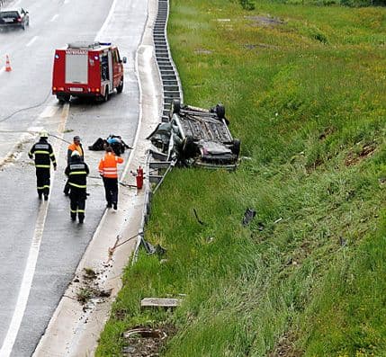 Hrvatska: U udesu povrijeđene dvije crnogorske državljanke Hrvatska: U udesu povrijeđene dvije crnogorske državljanke