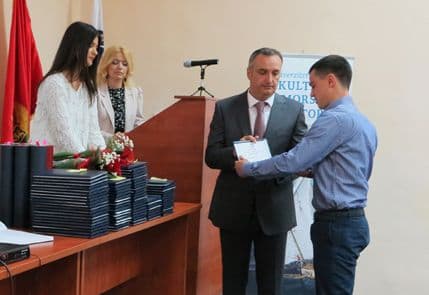 Dodijeljene diplome na Fakultetu za pomorstvo u Kotoru Dodijeljene diplome na Fakultetu za pomorstvo u Kotoru