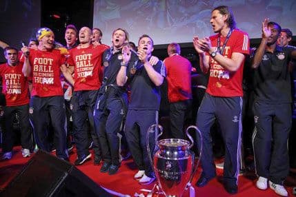 VIDEO: Bajern proslavio titulu VIDEO: Bajern proslavio titulu