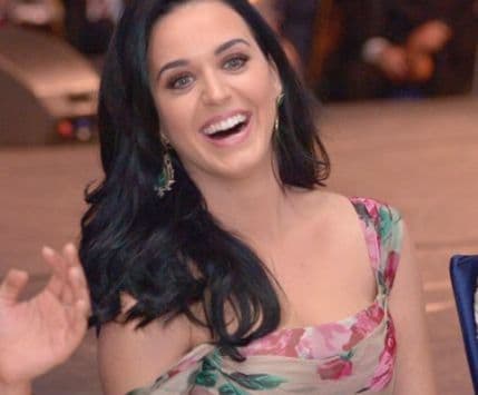 Keti Peri kriva za razlaz zvijezda Sumrak sage? Keti Peri kriva za razlaz zvijezda Sumrak sage?