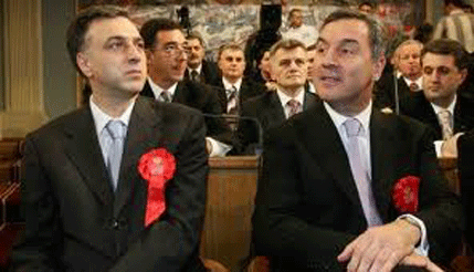 Najviše policajaca čuva Đukanovića, najmanje Vujanovića Najviše policajaca čuva Đukanovića, najmanje Vujanovića