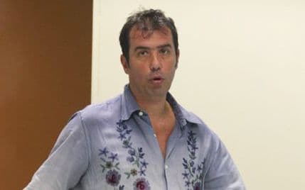 Frontmena „Pilota“ onesvijestio strujni udar Frontmena „Pilota“ onesvijestio strujni udar