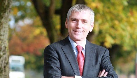 Najbogatiji Slovenac nema ni sekretaticu, ni jahtu, a kafu kuva sam Najbogatiji Slovenac nema ni sekretaticu, ni jahtu, a kafu kuva sam