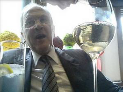 Skandal u Domu lordova: Tražili novac za postavljanje pitanja Skandal u Domu lordova: Tražili novac za postavljanje pitanja