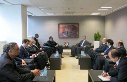 Tači: Crnogorci dobrodošli u Vladu Tači: Crnogorci dobrodošli u Vladu