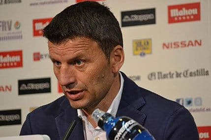 Đukić zvanično preuzeo Valensiju! Đukić zvanično preuzeo Valensiju!