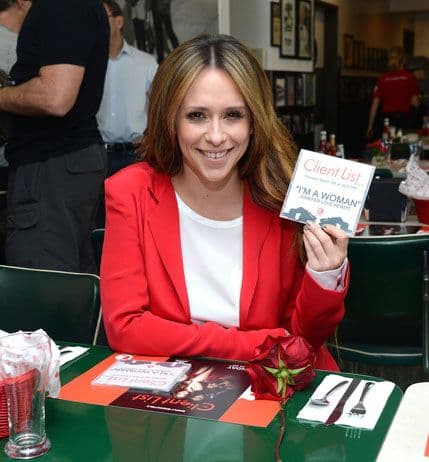 Dženifer Lav Hjuit je trudna Dženifer Lav Hjuit je trudna