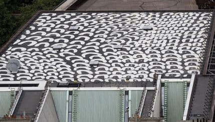 Slika vidljiva samo s vrha Ajfelove kule Slika vidljiva samo s vrha Ajfelove kule