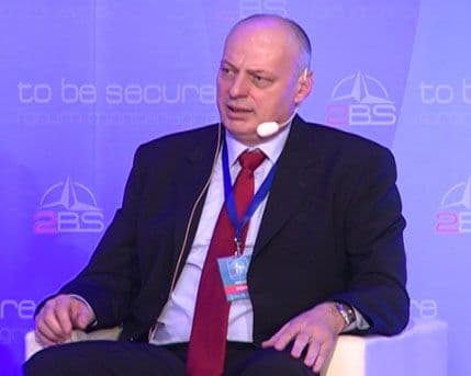 Čeku: Crnogorci će biti konstitutivni narod u kosovskom Ustavu (VIDEO) Čeku: Crnogorci će biti konstitutivni narod u kosovskom Ustavu (VIDEO)