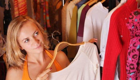 Markirana odjeća i obuća u Srbiji 30 odsto skuplja nego u Evropi Markirana odjeća i obuća u Srbiji 30 odsto skuplja nego u Evropi