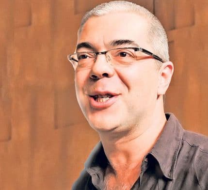 MARKOVIĆ: Strašni smo u svom primitivizmu, ksenofobiji, mitomaniji MARKOVIĆ: Strašni smo u svom primitivizmu, ksenofobiji, mitomaniji