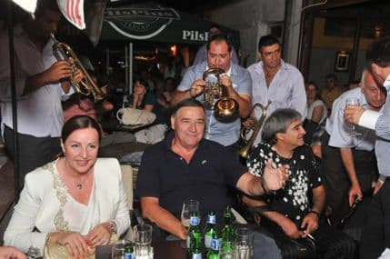 Filaret traži novac za "Bekutin put" Filaret traži novac za "Bekutin put"