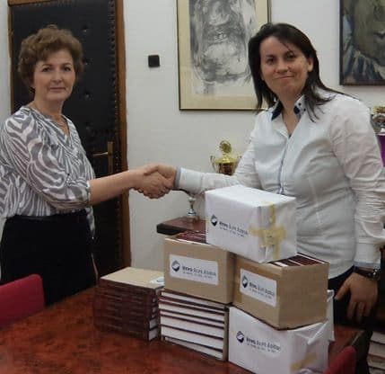 Hypo Alpe Adria banka: Knjige učenicima i školskim bibliotekama Hypo Alpe Adria banka: Knjige učenicima i školskim bibliotekama