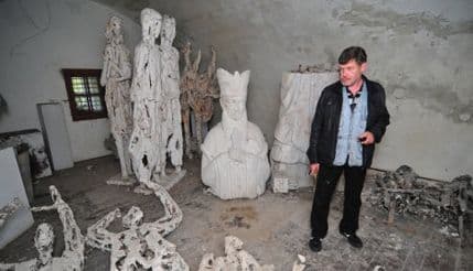 Ukradena 61 skulptura na Petrovaradinskoj tvrđavi Ukradena 61 skulptura na Petrovaradinskoj tvrđavi