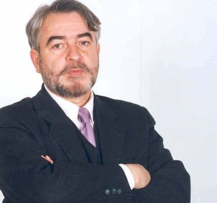 SIMEUNOVIĆ: Kriminal, korupcija i religijski ekstremizam su bezbjednosni problemi regiona SIMEUNOVIĆ: Kriminal, korupcija i religijski ekstremizam su bezbjednosni problemi regiona