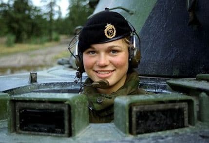 Norveška uvela obavezni vojni rok za žene Norveška uvela obavezni vojni rok za žene