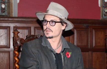 Na koga je ljubomoran Džoni Dep? Na koga je ljubomoran Džoni Dep?