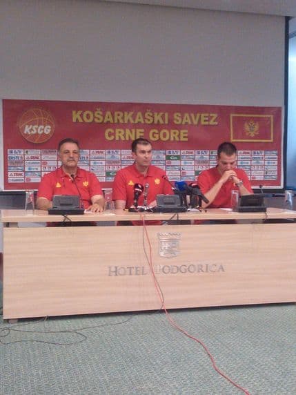 Pavićević objavio spisak za EP: Problem povrede i NBA liga, Mirotić pod znakom pitanja Pavićević objavio spisak za EP: Problem povrede i NBA liga, Mirotić pod znakom pitanja