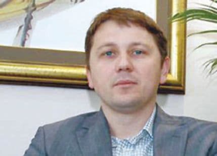 Proceduralna greška: Upravni sud poništio izbor Lazara Rađenovića Proceduralna greška: Upravni sud poništio izbor Lazara Rađenovića