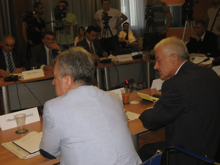 Stanišić Pavloviću: „Jeste li vi mene mršnuli“? Stanišić Pavloviću: „Jeste li vi mene mršnuli“?