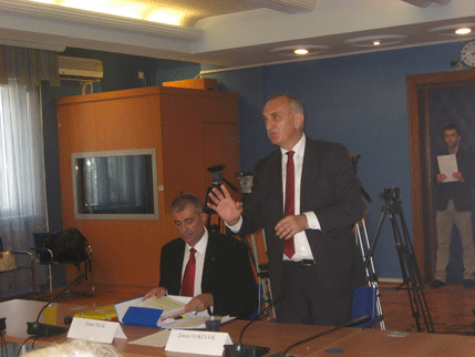 Vukčević: Nije bilo govora o favorizovanju prilikom zapošljavanja Vukčević: Nije bilo govora o favorizovanju prilikom zapošljavanja