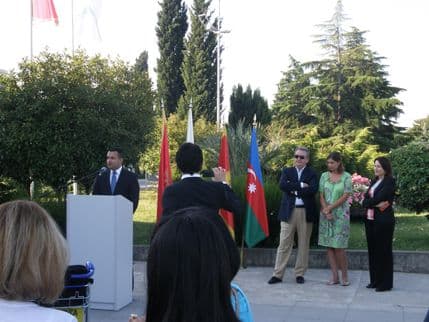 Stigla prva grupa turista iz Azerbejdžana Stigla prva grupa turista iz Azerbejdžana