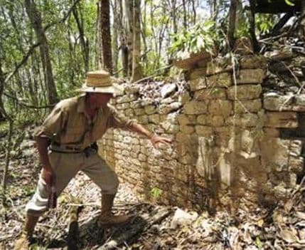 Slovenački arheolog pronašao izgubljeni grad Maja u Meksiku Slovenački arheolog pronašao izgubljeni grad Maja u Meksiku
