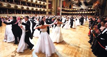 Bečki bal prvi put u Crnoj Gori Bečki bal prvi put u Crnoj Gori