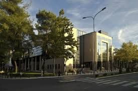 Zabrana saobraćaja u centru Podgorice zbog odvoza krana Zabrana saobraćaja u centru Podgorice zbog odvoza krana