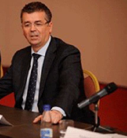 GVOZDENOVIĆ: Zapošljavanje naših radnika na sezonskim poslovima prioritet GVOZDENOVIĆ: Zapošljavanje naših radnika na sezonskim poslovima prioritet