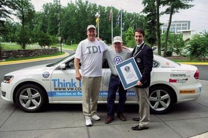 Volkswagen Passat za Ginisa Volkswagen Passat za Ginisa