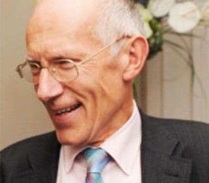 Ko je Markus Sečel, ginekolog koji će poroditi Kejt? Ko je Markus Sečel, ginekolog koji će poroditi Kejt?