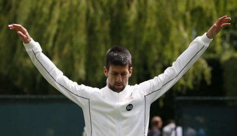 Đoković se tokom Vimbldona opušta u budističkom hramu Đoković se tokom Vimbldona opušta u budističkom hramu