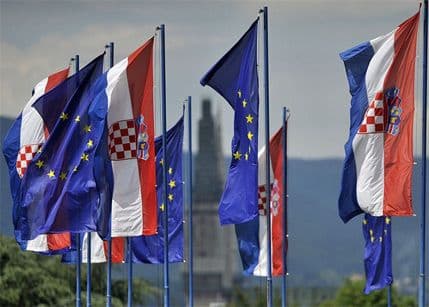 Što građane Hrvatske najviše raduje u EU? Što građane Hrvatske najviše raduje u EU?