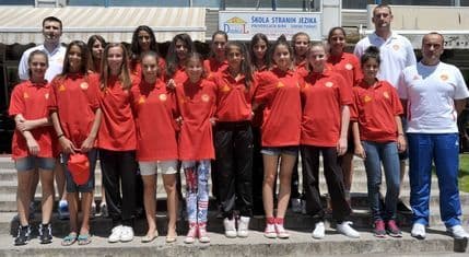 Pionirke na pripremama u Kolašinu Pionirke na pripremama u Kolašinu