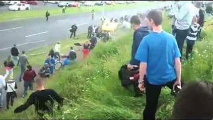 VIDEO: Automobilom u publiku, sedamnaest povrijeđenih! VIDEO: Automobilom u publiku, sedamnaest povrijeđenih!